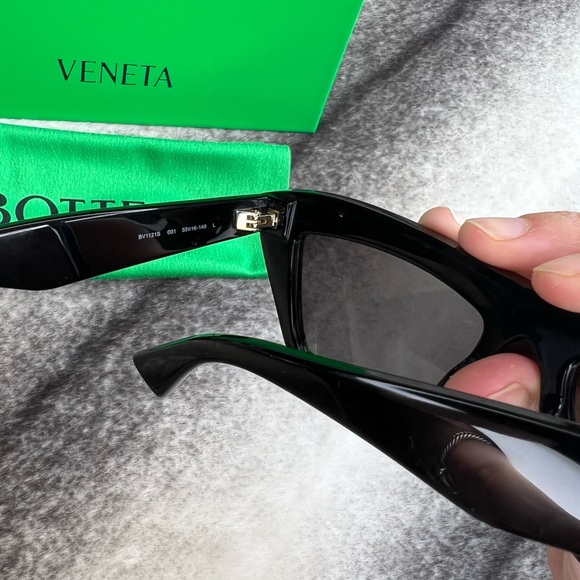 Bottega Veneta BV1121S Sharp Wayfarer Black Sunglasses - Picture 8 of 8